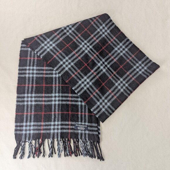 Burberry Unisex Lambswool Check Scarf Blue – Pre-Owned – Warm Designer Style. - Picture 1 of 7